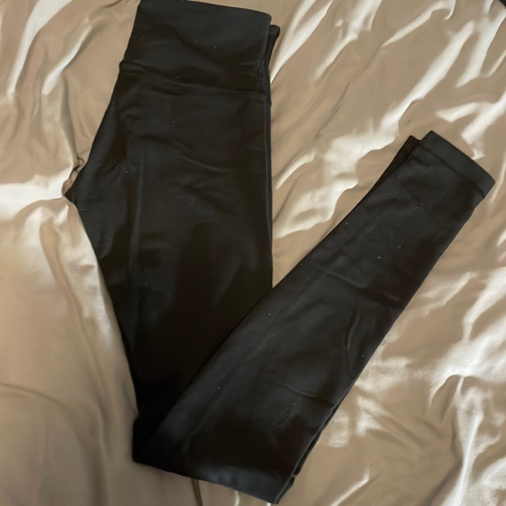 Lululemon Mid-Rise Leggings